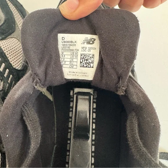 New Balance 9060 Black and Gray Sneakers - Picture 9 of 10